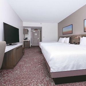 Queen Room Two King Beds Sofa Bed City View or High Floor